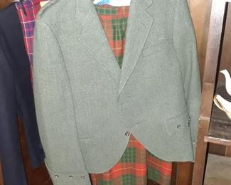 Clan kilts, jackets, skirts, 100% wool, made in Scotland