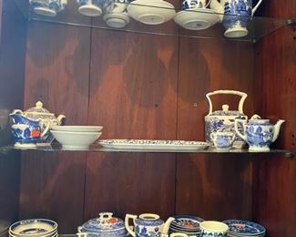 Childs Blue Willow tea sets, pots, etc.