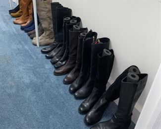 Womens boots 8-1/2 - 91/2