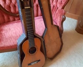 ca. 1850  Schmidt Maul guitar, New York