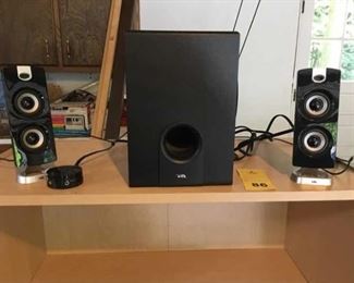Stereo speakers, audio system, electronic