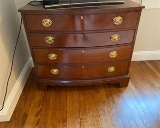 Ethan Allen Chest of drawers