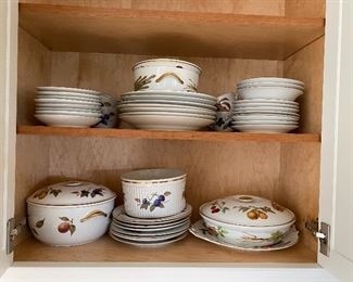 Royal Worcester Evesham  Collection