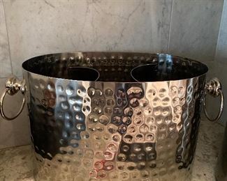 2 Wine bottle chiller