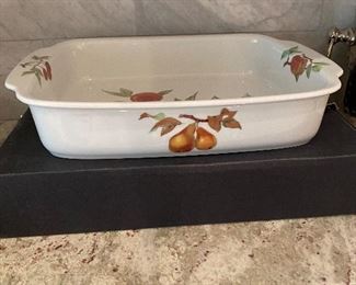 New Royal Worcester Evesham Baking Dish
