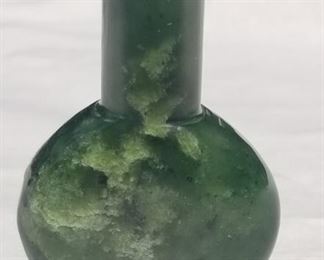 Green Jade Snuff Bottle