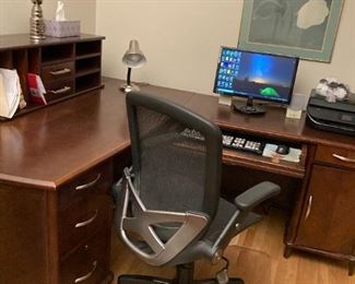 . . . a closer look at office unit and office chair