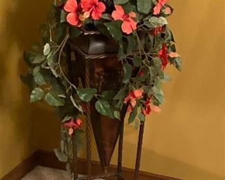 . . . nice faux flowers (that means fake)