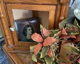 Rectory corner cabinet 