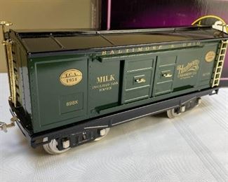 M.T.H. Train Boxcar 200 Series