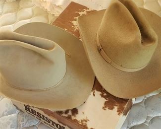 Men's cowboy hats