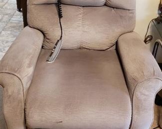 Lift chair which needs a new cord