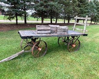 Outstanding Vtg hay wagon