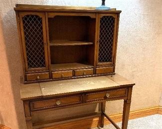 Practical, and adorable desk/bookcase