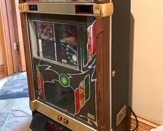 Home for the Holidays?  Large Wizard Juke Box