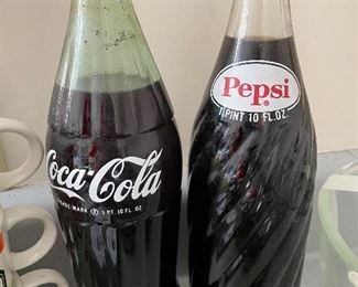 Vintage Coca-Cola & Pepsi  1 pt bottles