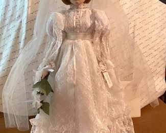 Gloria Vanderbilt Bride Doll