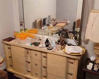 Vintage Dresser W/Large Mirror