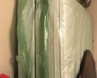 #119	new in plastic wrap full mattress thick 	 $175.00 	
