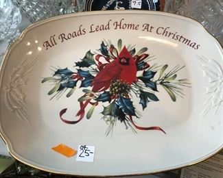 #212	lenex christmas Cardinal plater 	 $25.00 	
