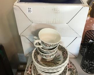 #229	Churchhill thanksgiving china set Myott Factory 40 piece set china with serving bowl 	 $60.00 	
