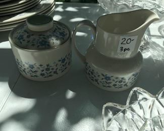 #235	Royal Doulton Blue white china sugar creamer 3 piece set 	 $20.00 	
