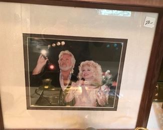 #272	Dolly parton/ Kenny rogers photo 	 $20.00 	 * 
