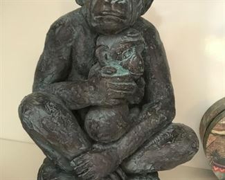 #275	mom and baby monkey statue	 $25.00 	
