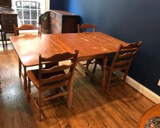 #7	maple drop side dining table with 4 chairs  as is top 24-66x38x29	 $130.00 	
