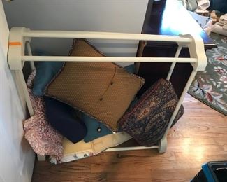 #97	white wood blanket rack 	 $40.00 	
