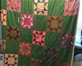 #109	88x66  winter weight flower pattern green 	 $65.00 	
