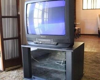 Retro Gaming TV VHS Player Combo with TV Stand