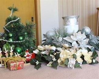 Home Decor Faux Artificial Floral Arrangement Christmas Holiday Lot