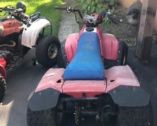 4 runners 1 only one runs 1 for parts only