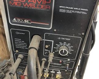 150 AMP welder with tanks