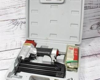 Northern Industrial Air Tools Nail Gun