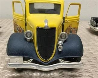 1936 Ford pick up Model Car