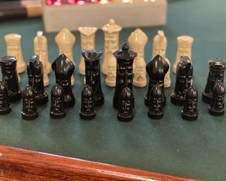 Vtg Chess Pieces