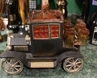 60’s Vtg 1915 Ford Model T Coupe Car Music Box Decanter