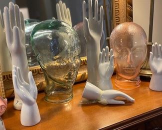 Vtg General porcelain Glove Mold 