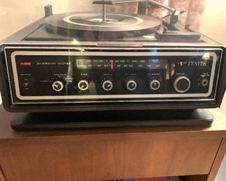 Vintage zenith solid-state receiver and record player 