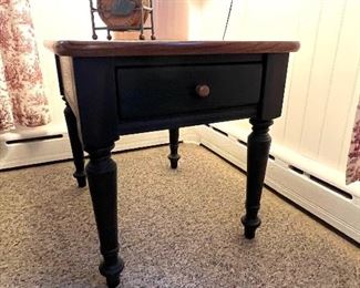 Oak side table w/1 drawer ---  green painted legs.        Also has atching coffee table 