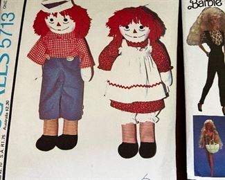 Vtg. Simplicity Raggedy Ann and Andy patterns 