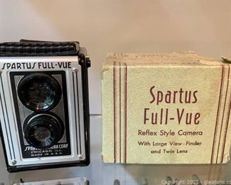 Spartus Full Vue Reflex Camera