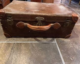 Vintage Leather Suitcase with Reinforced Corners