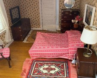 The Newton Dollhouse