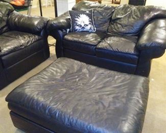 Leather sofa & chair w/ottoman