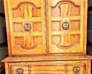 AMERICAN DREW ARMOIRE