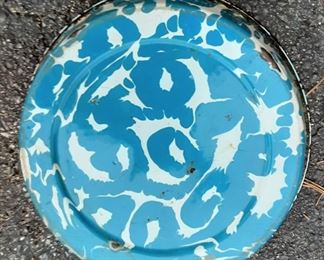 SPLATTER WARE ENAMEL WARE