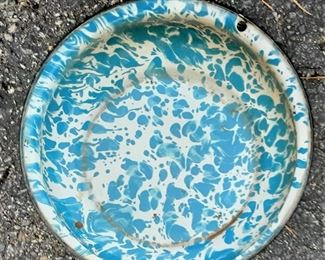 SPLATTER WARE ENAMEL WARE